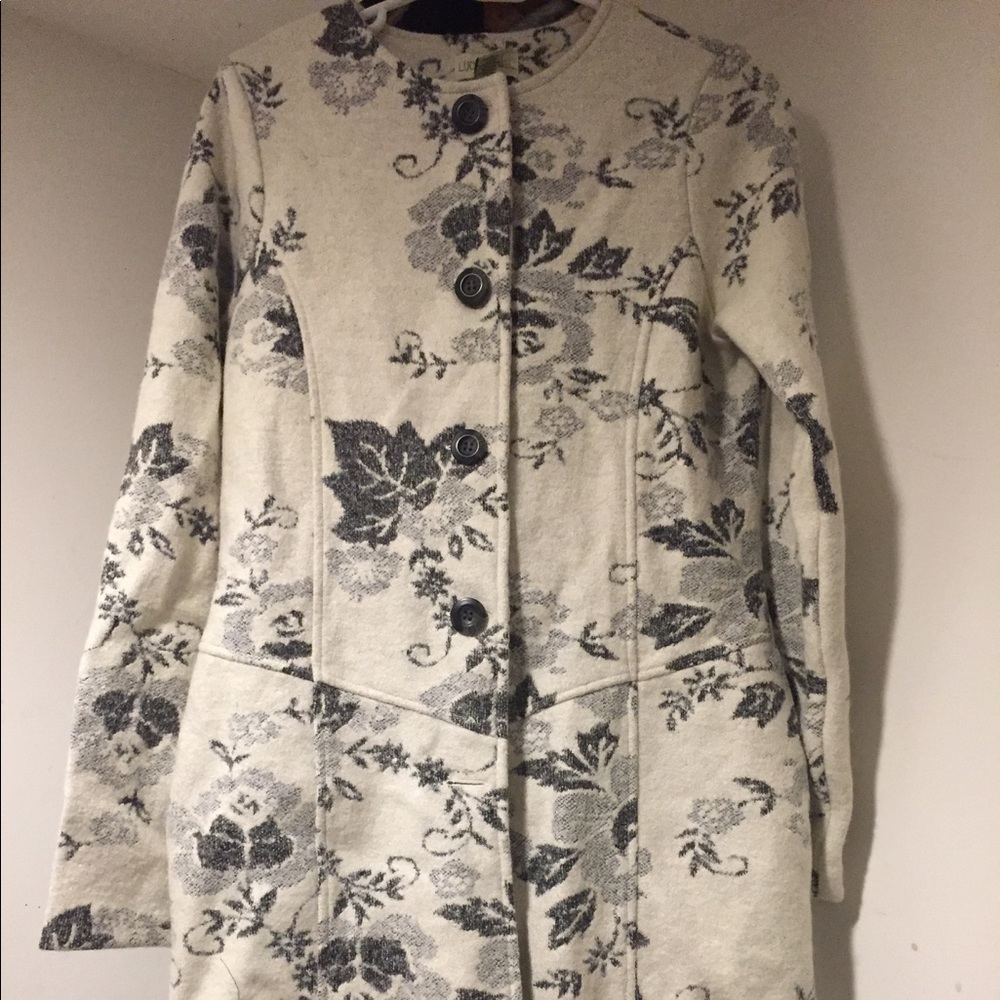 Lucy and Laurel Coat